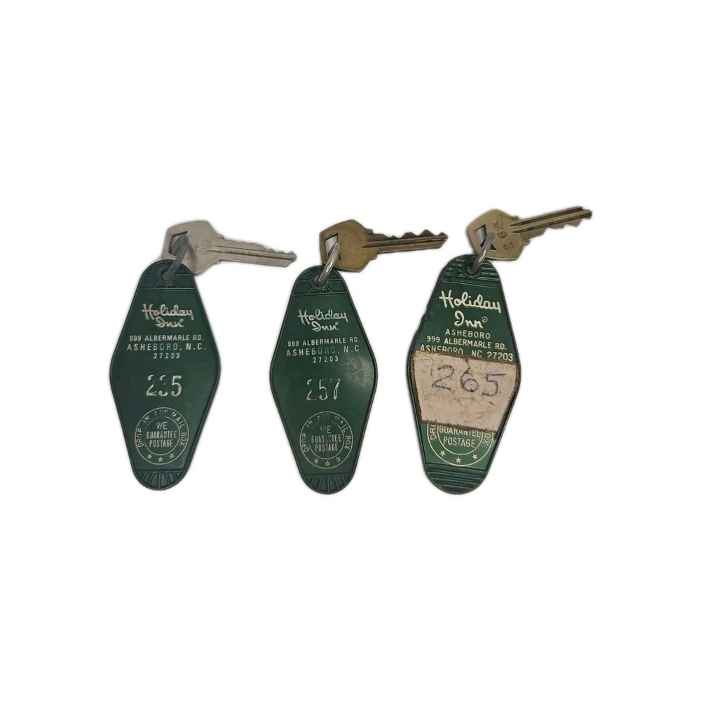 Vintage Hotel Motel Room Keys and Fob Holiday Inn Asheboro‎ NC 235 257 265